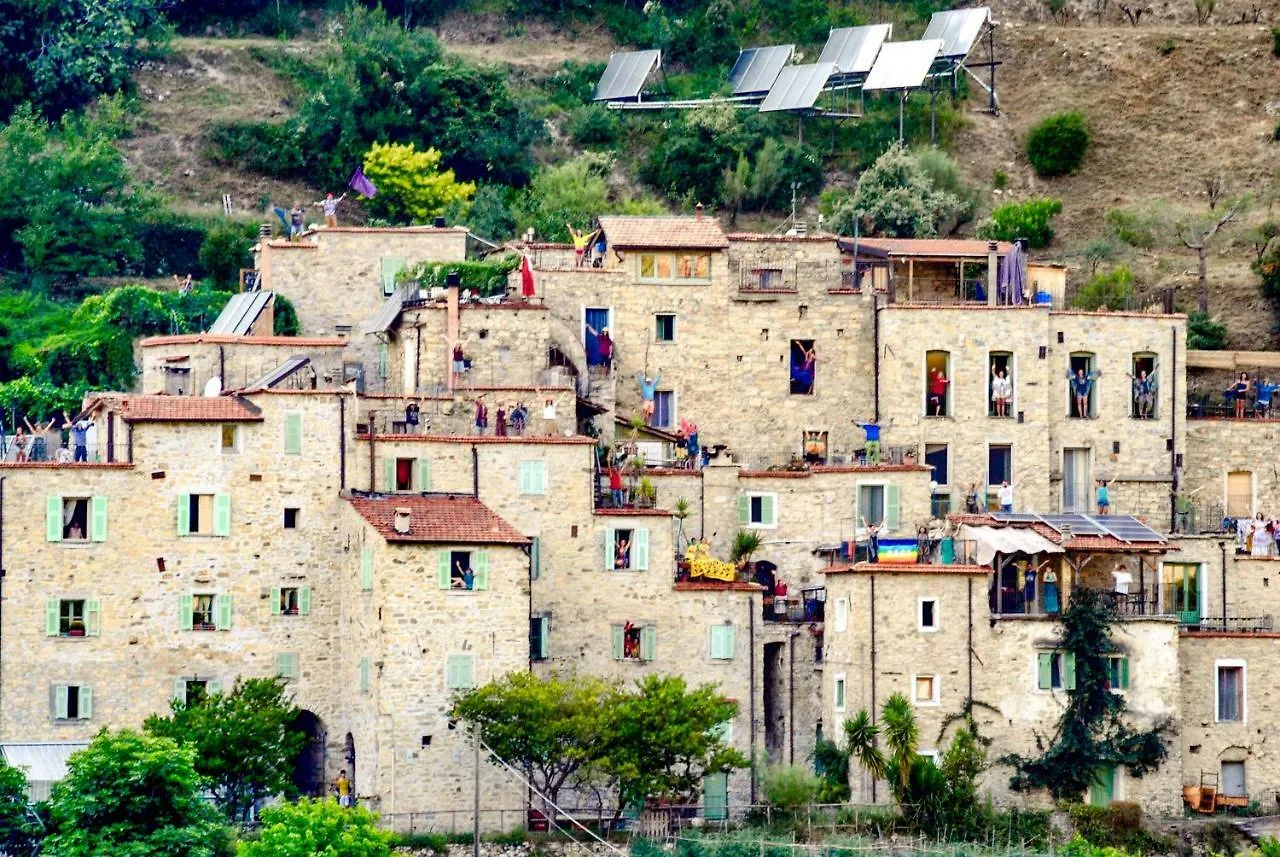Ecovillaggio Torri Superiore